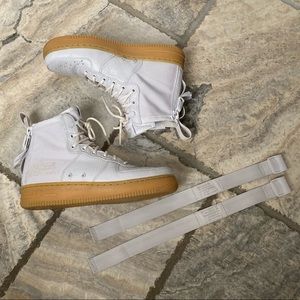 Nike SF Air Force mid